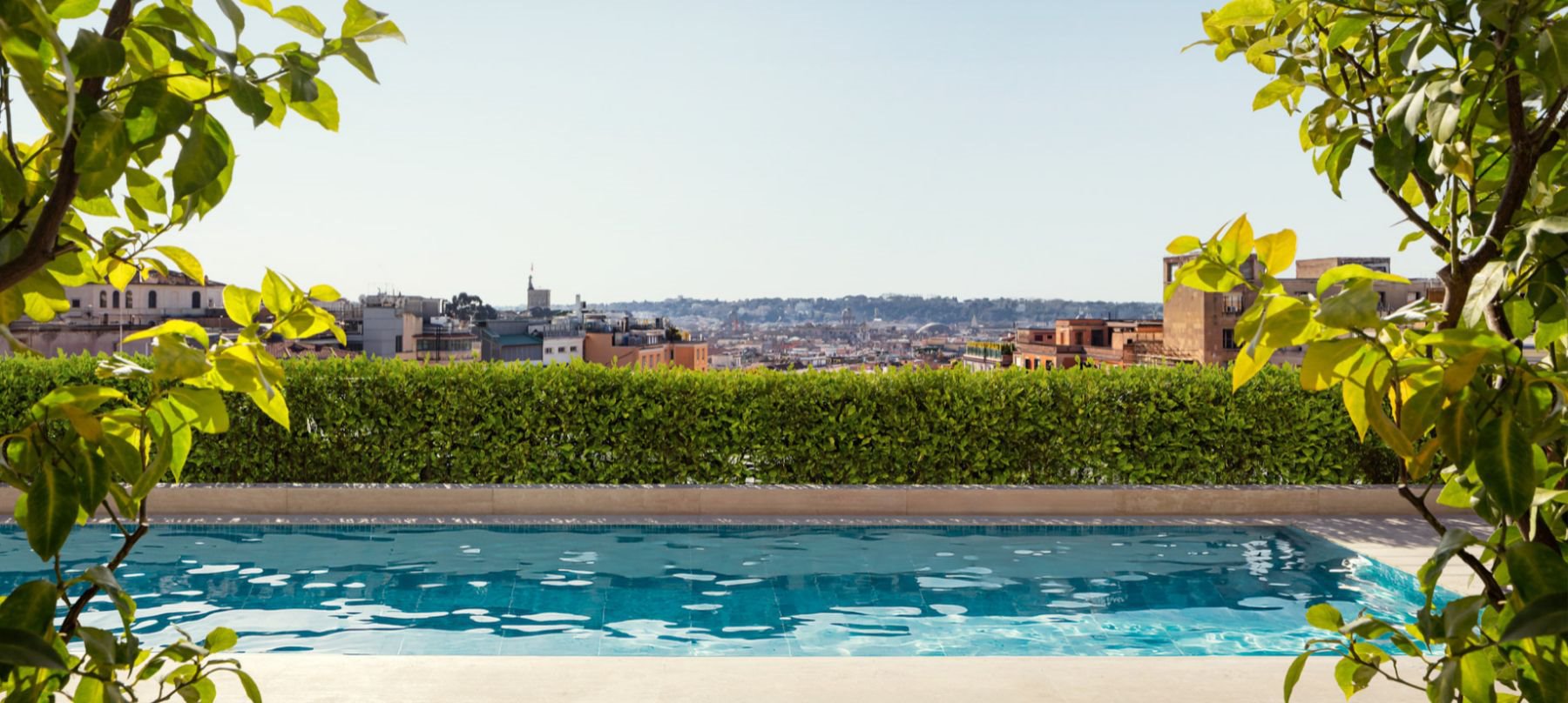 The ROOF - piscina 